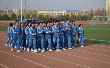 踢足球比赛作文7篇