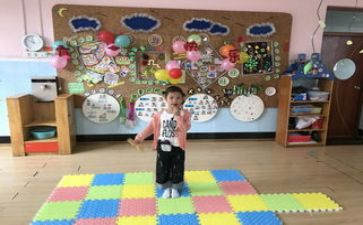 幼儿园大班炸碉堡教案6篇