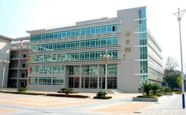 护理大专毕业自我鉴定8篇