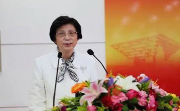 与面对的作文8篇