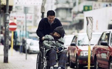 小学感人的事作文优秀7篇