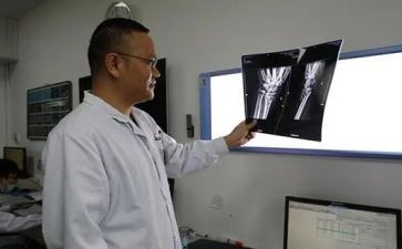 个人工作前台年终总结通用5篇