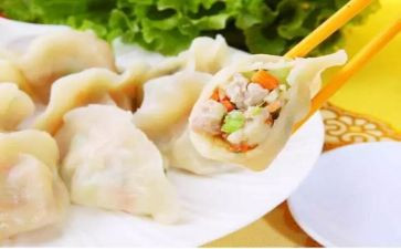 大班饺子宴教案8篇