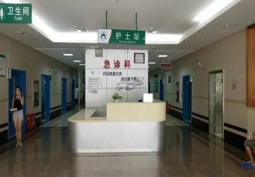 急诊科护士年终述职报告5篇