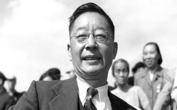 老舍的四四同堂的读后感6篇