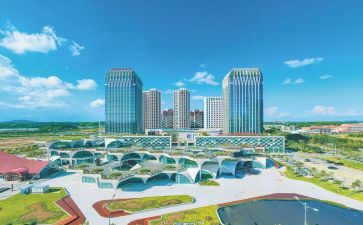 2022年新课标教师培训心得体会8篇