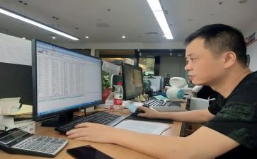 学期学生管理工作总结8篇