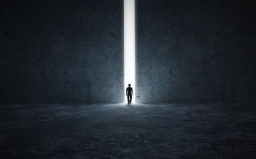 死亡的人作文5篇