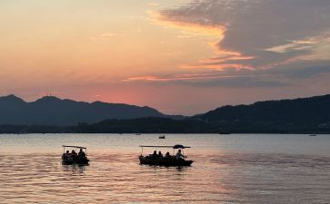 西湖旅游心得7篇