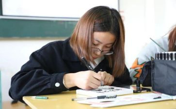 不向命运低头的作文6篇