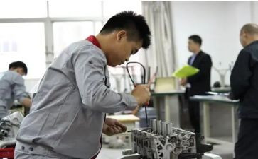 中职学校班主任月工作计划优秀7篇